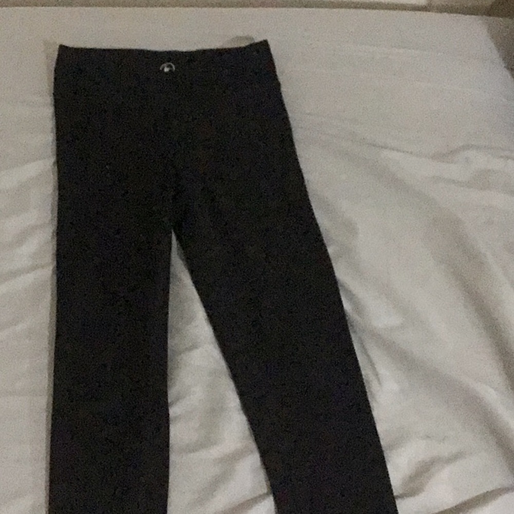 Black leggings
